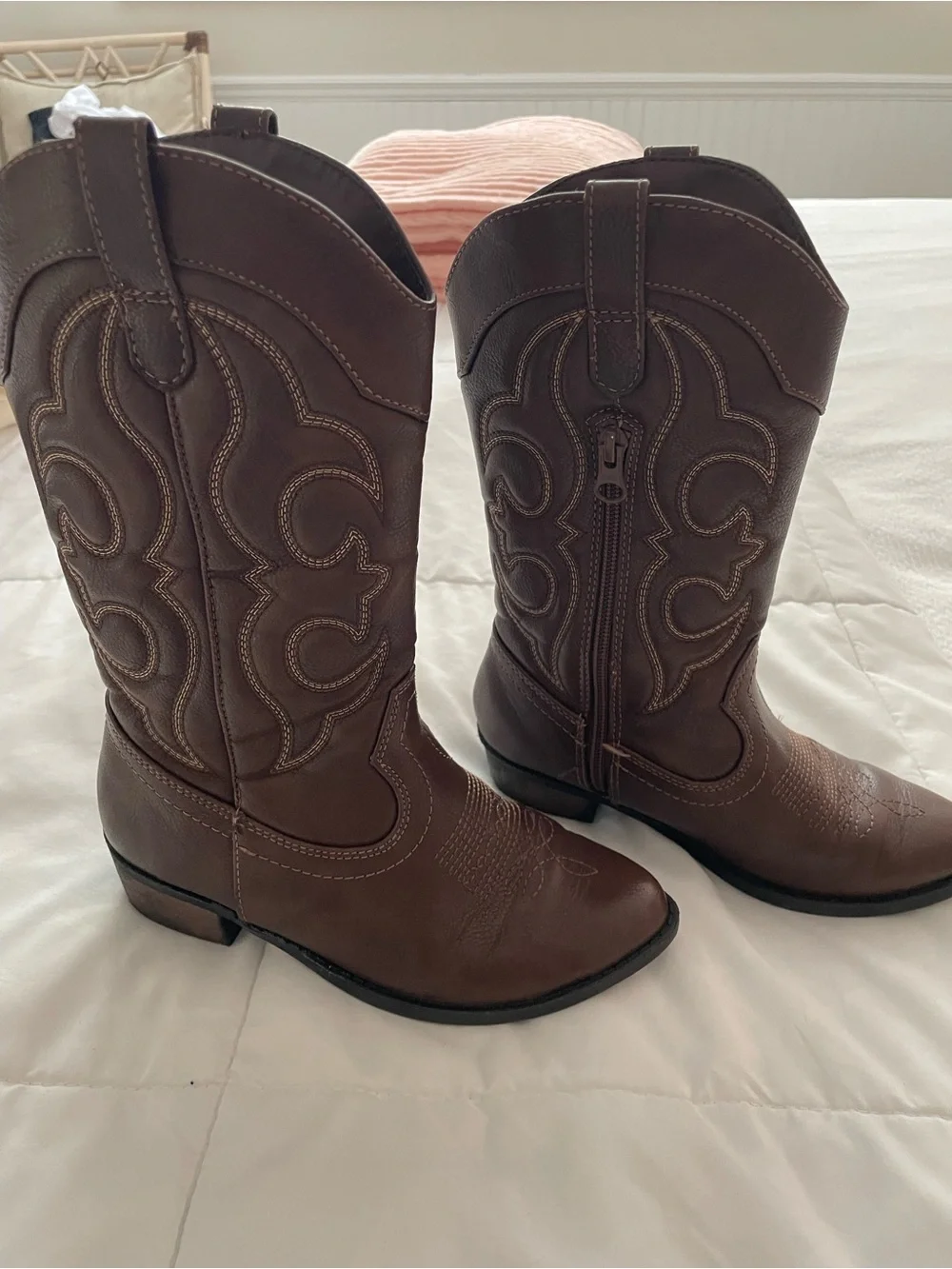 Cat & Jack Brown Girls' Western Pull-On Boots